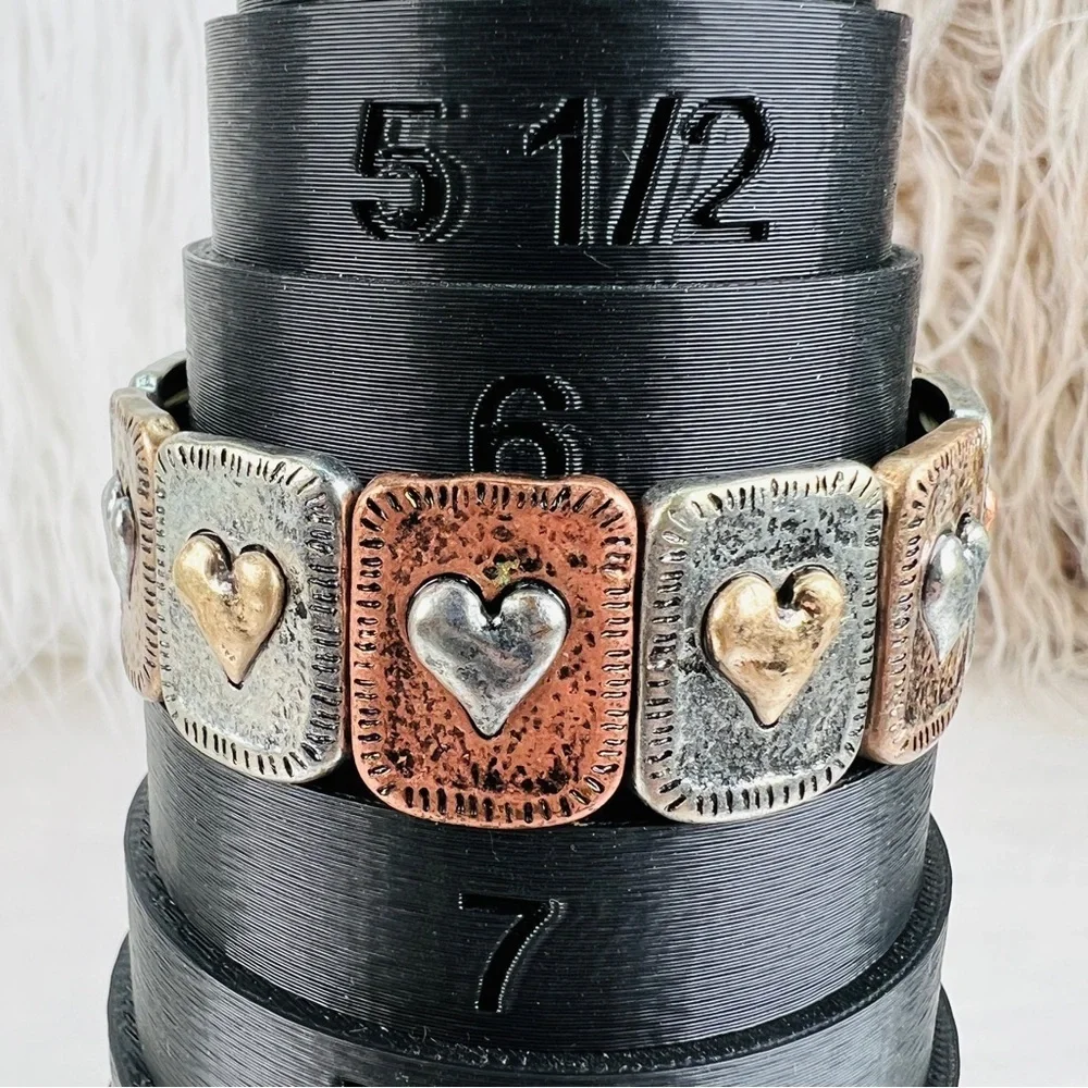 Multi tone metal heart bohemian chic stretch bracelet